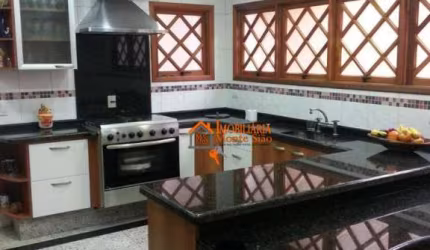Sobrado com 4 dormitórios à venda, 250 m² por R$ 752.600,00 - Jardim Paraventi - Guarulhos/SP