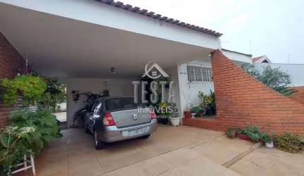Casa em Vila Camargo, (Bauru) - SP