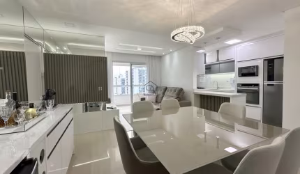 Apartamento semi mobiliado de 03 quartos sendo 01 suíte localizado no Kobrasol - São José - SC.