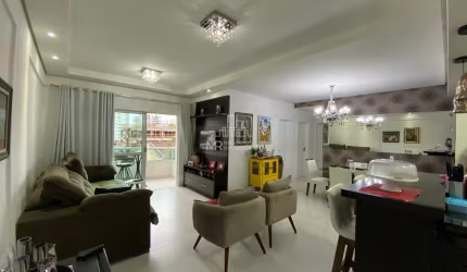Apartamento com 03 quartos sendo 01 suíte localizado em Barreiros - São José - SC.