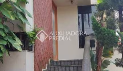 Casa com 4 quartos à venda na Rua Regente Feijó, 67, Jardim São Caetano, São Caetano do Sul, 399 m2 por R$ 2.770.000