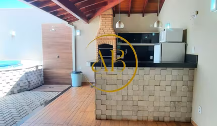 Excelente casa em Condomínio fechado na Vila do Golf