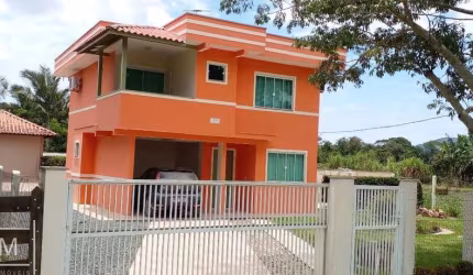 sitio equipado pronto para morar