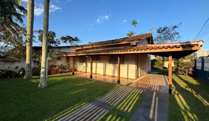 Casa com 2 dormitórios á venda Indaiá - Caraguatatuba SP