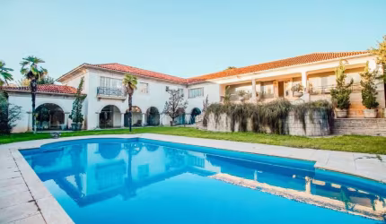 Casa com 4 quartos para alugar na Romeu Dematte, --, Lago Parque, Londrina por R$ 49.900