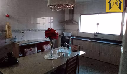 Casa - Padrão, para Venda em São Paulo/SP