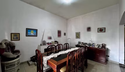 Casa tipo para venda com 4 quartos, sendo 2 suítes, 316m²