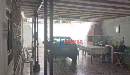 Casa com 3 dormitórios à venda, 217 m² por R$ 510.000 - Jardim Oriente - São José dos Campos/SP