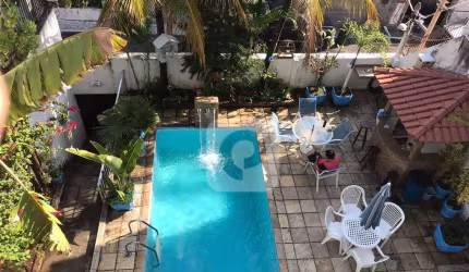Casa impecável na Tijuca com 4 suítes, área gourmet e lazer completo!