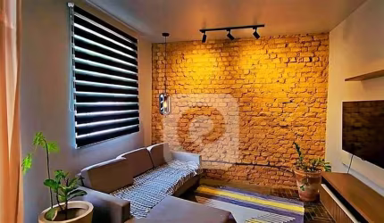 Apartamento Quarto e Sala Reformado - Santa Teresa