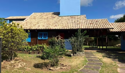 Casa com 4 dormitórios à venda, 250 m² por R$ 670.000,00 - S Joao Rio Vermelho - Florianópolis/SC