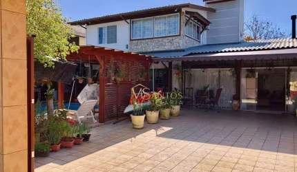 Casa à venda, 178 m² por R$ 1.480.000,00 - Daniela - Florianópolis/SC