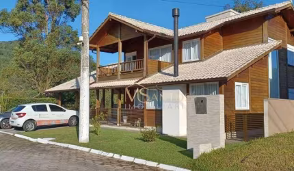 Casa à venda, 240 m² por R$ 1.390.000,00 - Vargem Grande - Florianópolis/SC