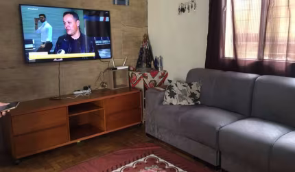 Casa com 03 Dormitórios e Edícula nos fundos com 02 suítes Venda