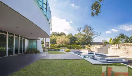 Casa C/ 732 M², 6 Vagas, À Venda no Cidade Jardim!