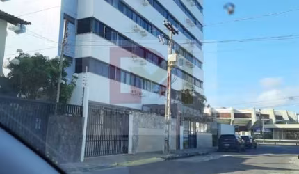 Apartamento Para Vender com 4 quartos 2 suítes no bairro 13 de Julho em Aracaju