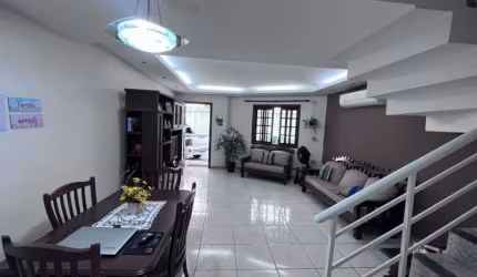 Casa em condomínio fechado com 3 quartos à venda na Rua André Rocha, Taquara, Rio de Janeiro, 173 m2 por R$ 429.900