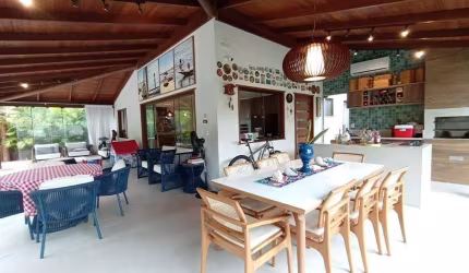 Casa para Venda em Mata de São João, Praia do Forte, 4 dormitórios, 4 suítes, 5 banheiros, 3 vagas