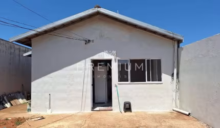 Casa com 2 quartos à venda no Residencial Pequis, Uberlândia  por R$ 200.000