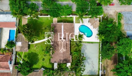 Casa a venda na Praia de Pernambuco