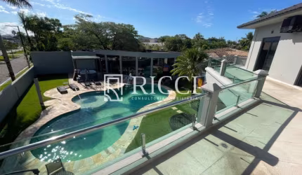Casa Alto Padrão no Guarujá