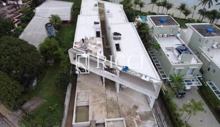 Casa na Baleia - 7 Suítes - Condomínio Fechado