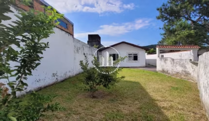 Casa 3 Dormitórios, Sendo 1 Suíte (É PRA  VC Investidor)