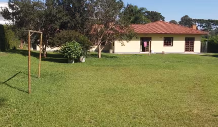 Chácara / sítio com 4 quartos à venda na Rodovia João Leopoldo Jacomel, 4656, Jardim Veneza, Piraquara, 293 m2 por R$ 2.250.000