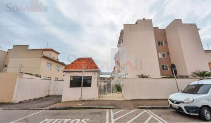 Apartamento com 2 dormitórios à venda, 49 m² por R$ 245.000,00 - Sítio Cercado - Curitiba/PR