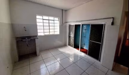 Casa 2 dormitorios  para venda  em Sorocaba no bairro Vila Haro