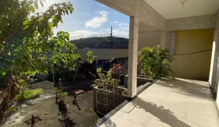Casa para Venda em Duque de Caxias, Vila Centenário, 2 dormitórios, 1 suíte, 2 banheiros, 4 vagas