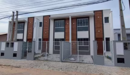 Casa com 3 quartos à venda na Rua José Lino Rocha, 72, Meia Praia, Navegantes por R$ 650.000