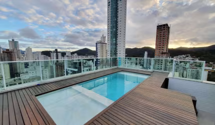 Cobertura com 3 quartos à venda na Rua José Venâncio dos Santos, 111, Pioneiros, Balneário Camboriú por R$ 5.000.000
