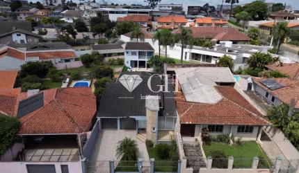 Casa com 3 quartos à venda na Avenida Bonifácio Vilela, Jardim Carvalho, Ponta Grossa, 603 m2 por R$ 1.670.000