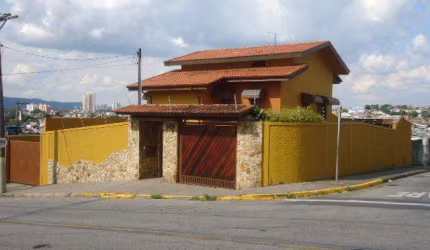 Sobrado com 3 dormitórios à venda, 229 m² por R$ 1.200.000,00 - Alto Ipiranga - Mogi das Cruzes/SP