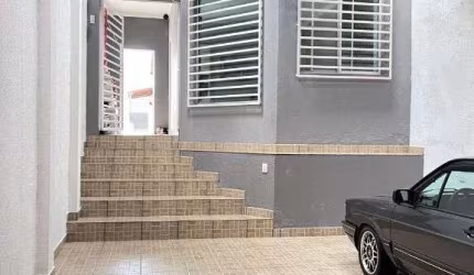 Casa com 2 dormitórios à venda, 150 m² por R$ 680.000 - Vila Lavínia - Mogi das Cruzes/SP
