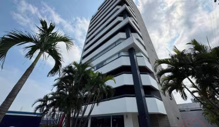 Lindo Apartamento com 4 dormitórios à venda  no Cond. Saint Cyr, 205 m² por R$ 1.100.000 - Nossa Senhora das Graças - Manaus/AM