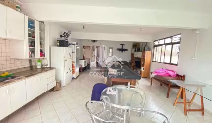 Casa com 4 dorms, Embaré, Santos - R$ 1.37 mi, Cod: 11196 MMD