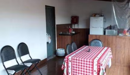 Casa para Venda em Uberlândia, Custódio Pereira, 5 dormitórios, 2 banheiros, 2 vagas