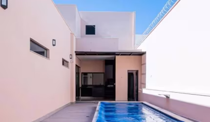 Casa para Venda em Uberlândia, Vigilato Pereira, 3 dormitórios, 3 suítes, 2 banheiros, 3 vagas