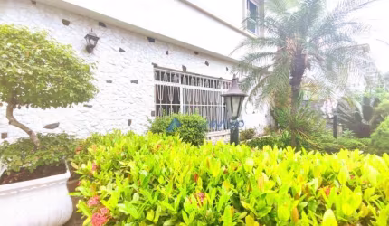 Casa com 3 dormitórios à venda, 279 m² por R$ 1.899.000,00 - Ponta da Praia - Santos/SP