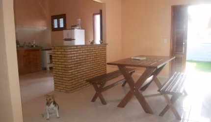 Vende - se Casa no Barramar da Taiba com Jardim Amplo e Churrasqueira