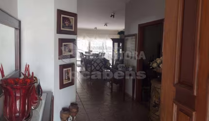 Casa Padrão em São José do Rio Preto