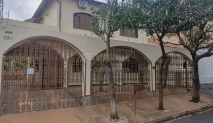 Casa Sobrado 04 Dormitórios - Vila Itália