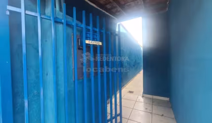 Casa para locação no Cristo Rei - Edícula com 1 quarto