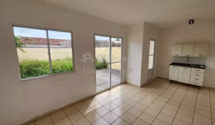 Casa Locação no Parque da Liberdade III com 02 dormitórios