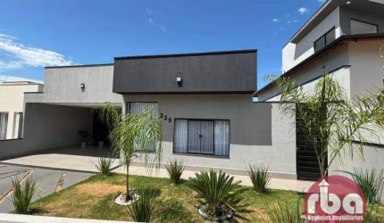 Casa mobiliadaà venda no Condomínio Lagos D Icaraí em Salto