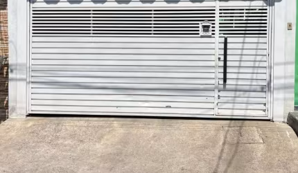 Casa com 2 quartos à venda na Cidade Kemel, Ferraz de Vasconcelos , 94 m2 por R$ 300.000