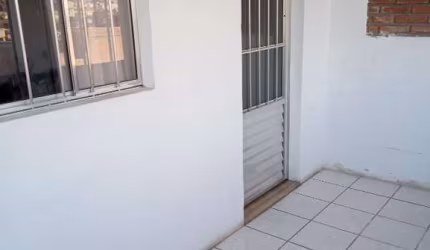 Casa com 2 quartos à venda na Vila Romanópolis, Ferraz de Vasconcelos , 114 m2 por R$ 300.000