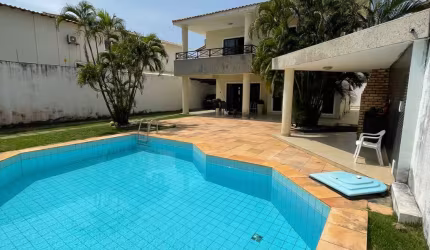 Casa à Venda em Villa do Atlântico, 150 metros da praia, 4/4, 2 suítes, piscina, espaço gourmet